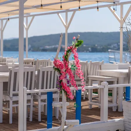 Akyali Butık Bodrum Guvercinlik (Bodrum)