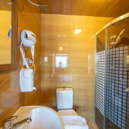 فندق Akyali Boutique Hotel *